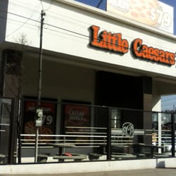 Little Caesars - Fachada de  pizzeria little sucursal Cucapah...