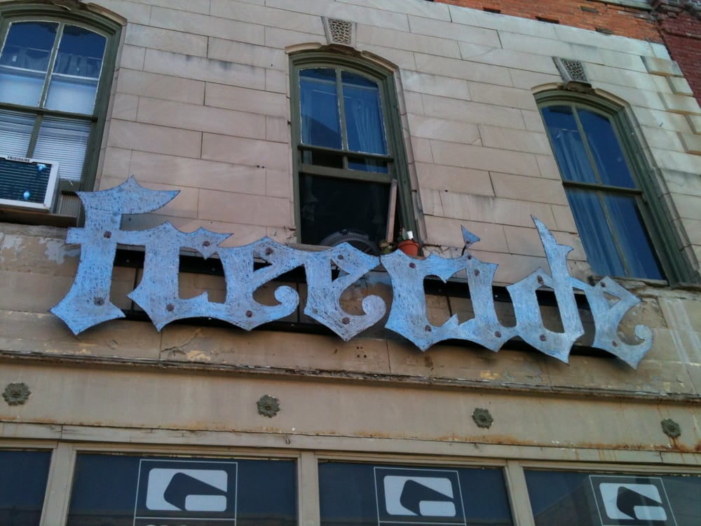 FREERIDE BIKE & SKATE SHOP Updated September 2024 208 N Holden St