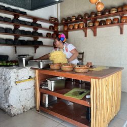 Habanero's - Making fresh homemade tortillas