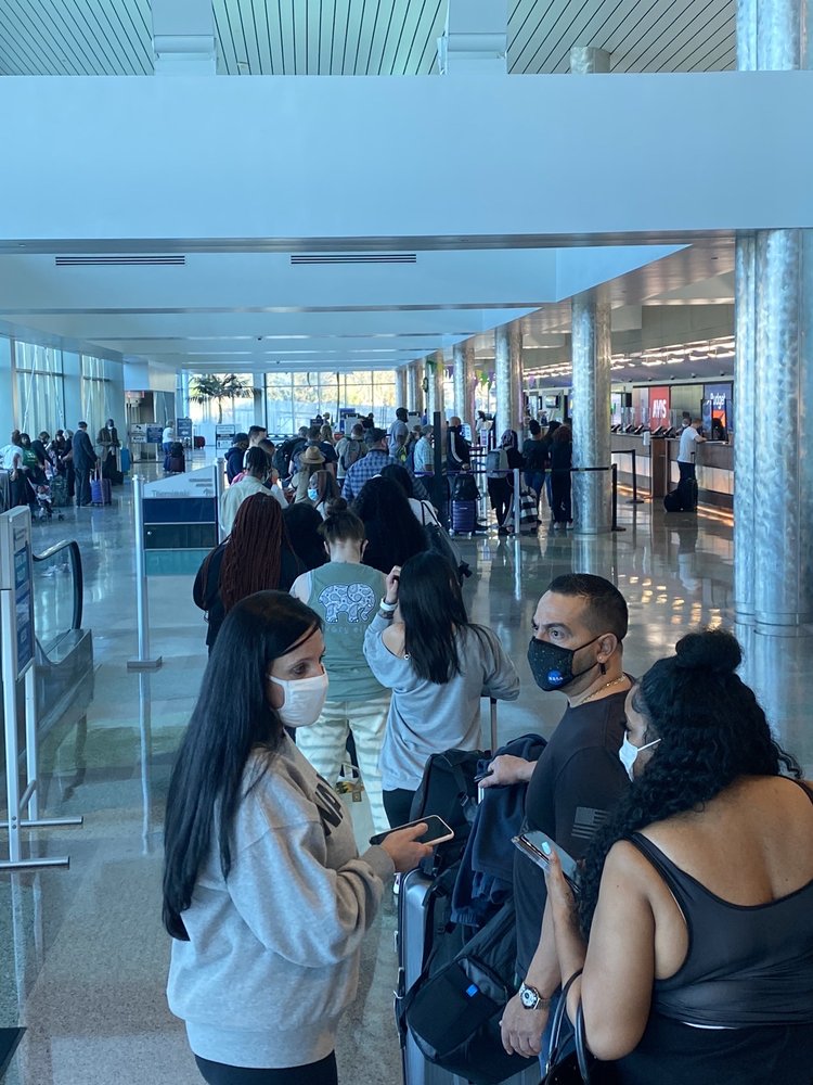 DOLLAR CAR RENTAL 42 Reviews Car Rental 600 Rental Blvd, Kenner