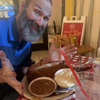 Mia's Table - Ribs and mashed potatoes and blacked peas - American Near Me - Webster, Texas Mia's Table - Ribs and mashed potatoes and blacked peas - American Near Me - Webster, Texas