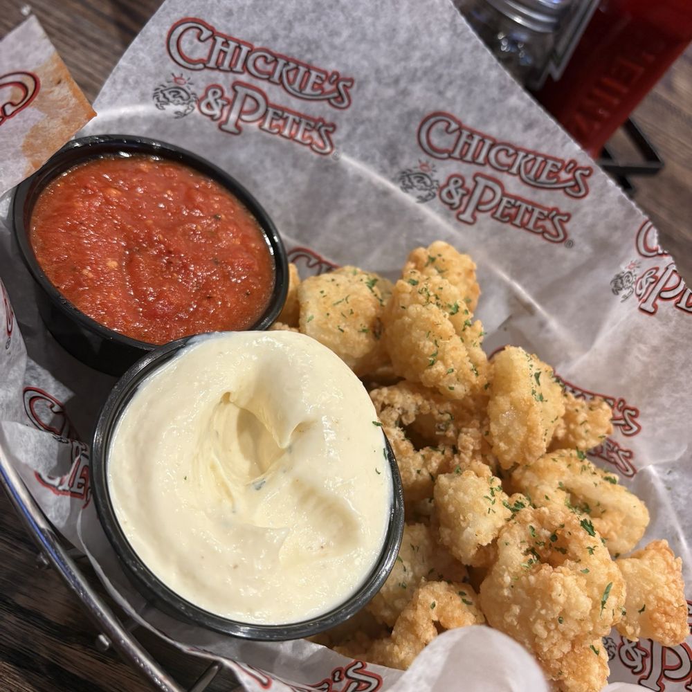 Chickie's & Pete's - Crispy Calamari** - Sports Bars Near Me - Reno, Nevada Chickie's & Pete's - Crispy Calamari** - Sports Bars Near Me - Reno, Nevada