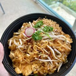 Asian Thai Kitchen - Pad Thai
