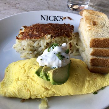 Nick's Manhattan Beach - California omelette with no bacon - American Near Me - Manhattan Beach, California