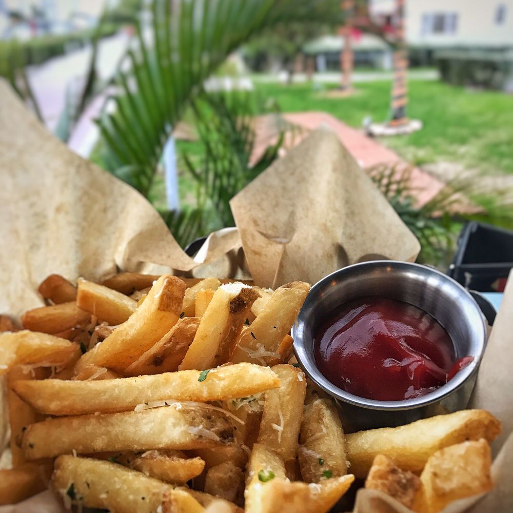 Deck 84 - Truffle fries with a view - New American Near Me - Delray Beach, Florida Deck 84 - Truffle fries with a view - New American Near Me - Delray Beach, Florida