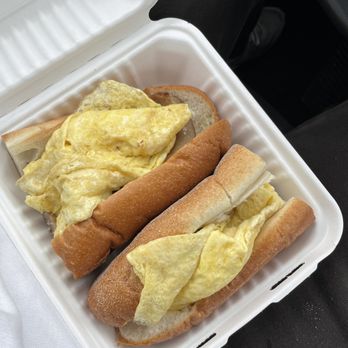 Dresher Deli - egg sausage cheese long roll - Delis Near Me - Dresher, Pennsylvania Dresher Deli - egg sausage cheese long roll - Delis Near Me - Dresher, Pennsylvania