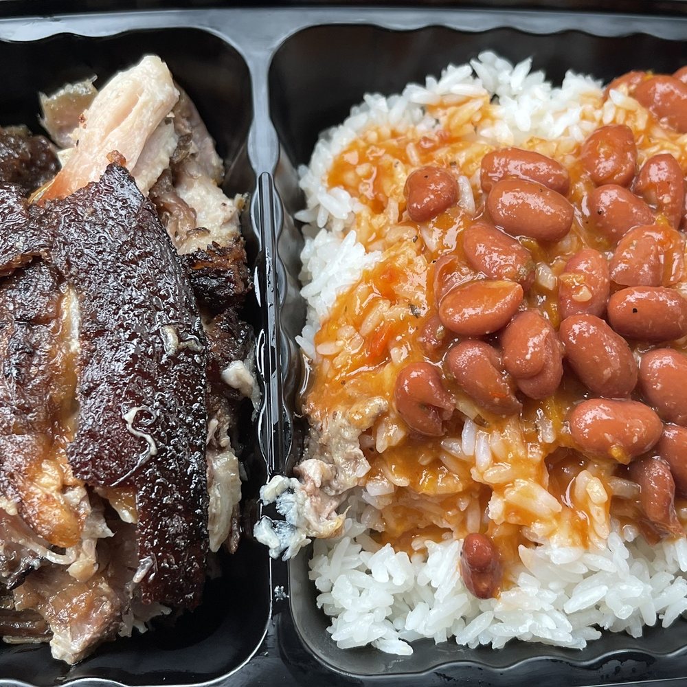Taino's Kitchen - Puerto Rican Near Me - Newark, New Jersey Taino's Kitchen - Puerto Rican Near Me - Newark, New Jersey