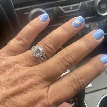 Topline Nails & Lashes Microblading - Gel manicure with flower design - Nail Salons Near Me - Long Beach, California Topline Nails & Lashes Microblading - Gel manicure with flower design - Nail Salons Near Me - Long Beach, California