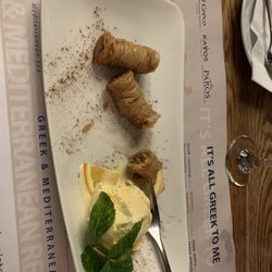 Kavos Grill & Bar - Baklava with vanilla ice cream