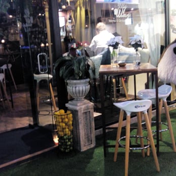 My Way - Terraza - Cocktail Bars Near Me - Zaragoza, Z