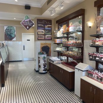 Kilwins Ice Cream - Chocolate - Fudge - Desserts Near Me - Alexandria, Virginia