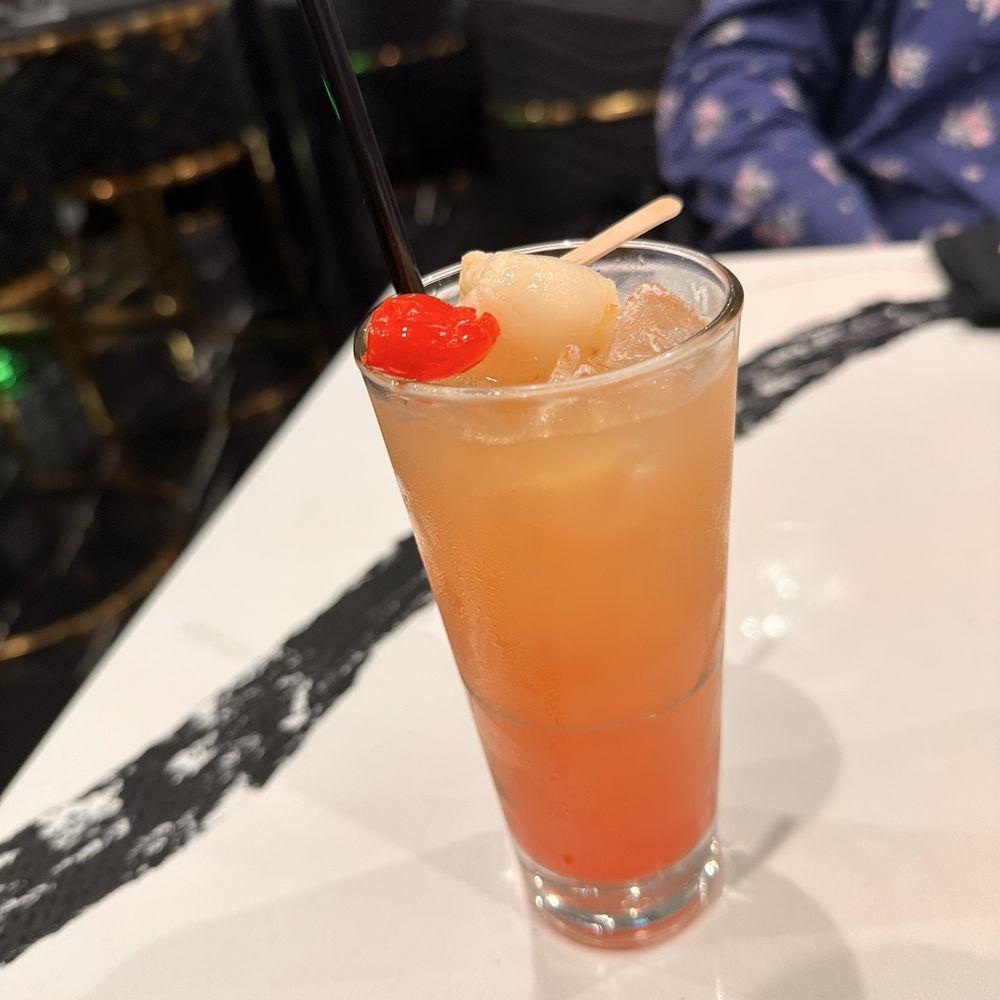 Michael's Restaurant - The Experience Cocktail - American Near Me - Upper Marlboro, Maryland
