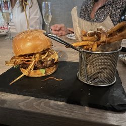 Josefina Vino & Cocina - Wagyu Burger