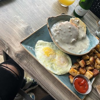 First Watch - Biscuits and Turkey Sausage Gravy with Eggs - Breakfast & Brunch Near Me - Orlando, Florida First Watch - Biscuits and Turkey Sausage Gravy with Eggs - Breakfast & Brunch Near Me - Orlando, Florida