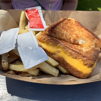 The Gulf - Kid Grilled Cheese - Burgers Near Me - Orange Beach, Alabama