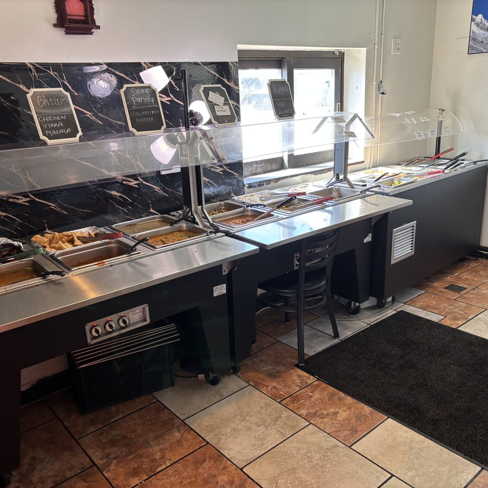 Himalayan Yeti - Lunch Buffet - Indian Near Me - St. Louis, Missouri