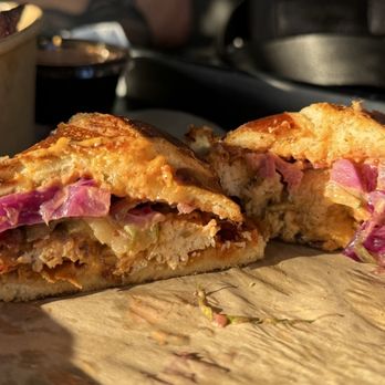 The Rising Sun - Crispy Chicken Sliders (cross section) - Southern Near Me - Los Angeles, California