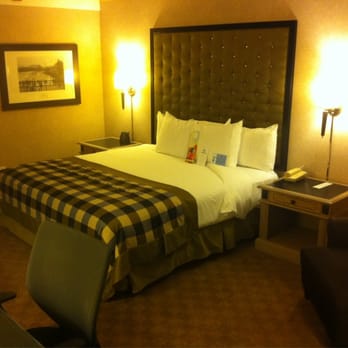 Hilton Long Beach - Hotels Near Me - Long Beach, California Hilton Long Beach - Hotels Near Me - Long Beach, California
