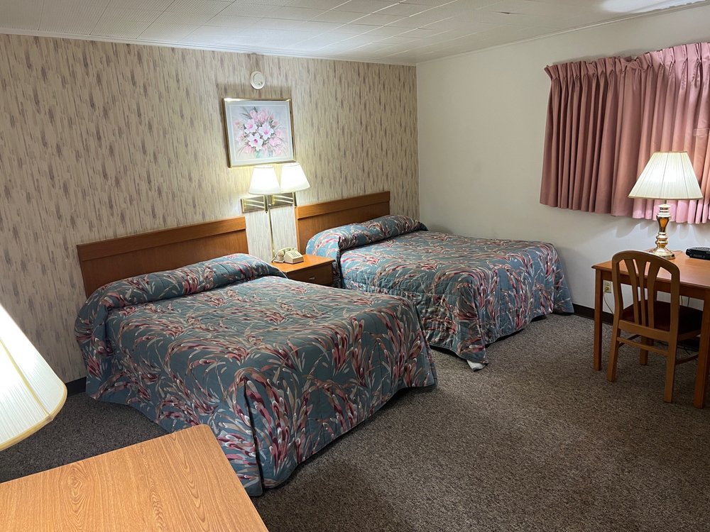 KENMAR MOTEL Updated September 2024 27 Photos & 13 Reviews 17788