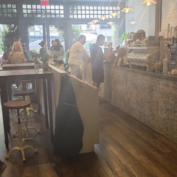 maman - Inside - Cafes Near Me - New York, New York