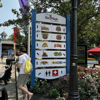 Six Flags Great Adventure - Rides - Amusement Parks Near Me - Jackson Township, New Jersey