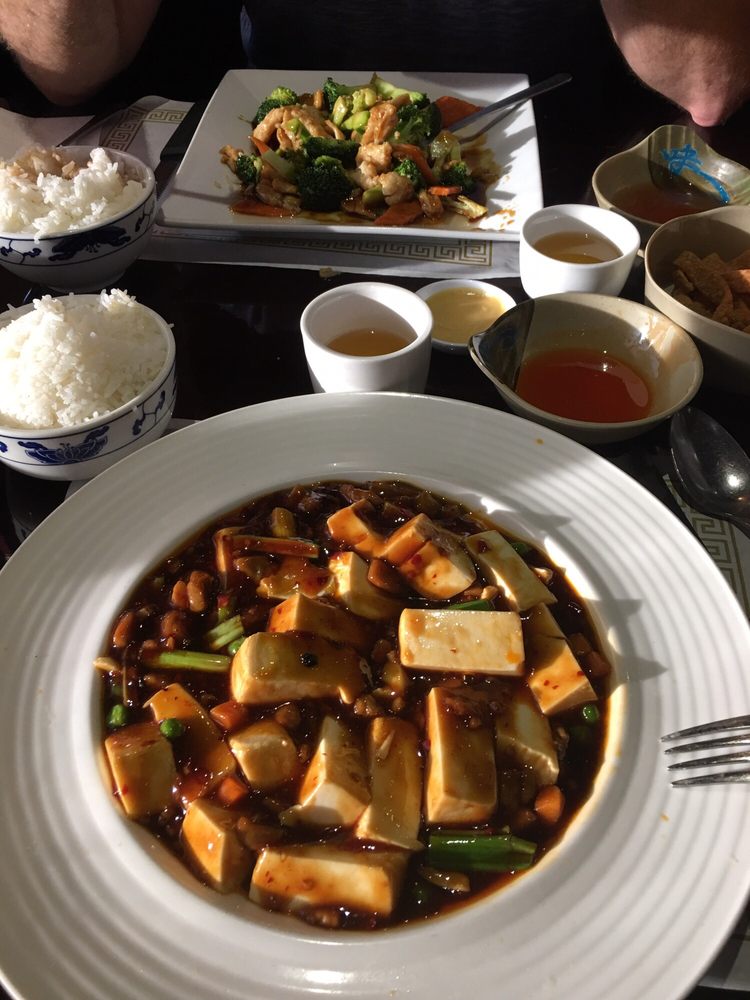 RED BOWL ASIAN BISTRO 104 Photos & 116 Reviews 1482 W Granada Blvd