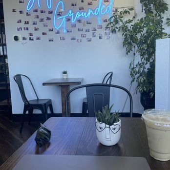 Grounded - Livermore - Indoor seating area - Coffee & Tea Near Me - Livermore, California