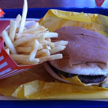 Whataburger - Bacon cheeseburger - Burgers Near Me - Lufkin, Texas