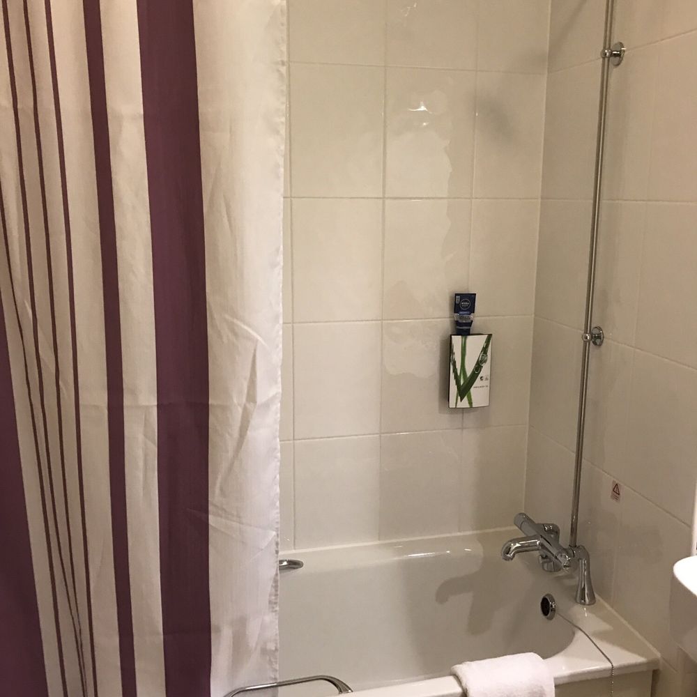 Premier Inn - Hotels Near Me - Burton Upon Trent, STS