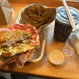 Cheeseburger Combo Cheeseburger Combo