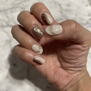 Maison Nail Spa - Nail Salons Near Me - Pasadena, California Maison Nail Spa - Nail Salons Near Me - Pasadena, California