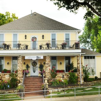 The Branson Hotel - Bed & Breakfast Near Me - Branson, Missouri