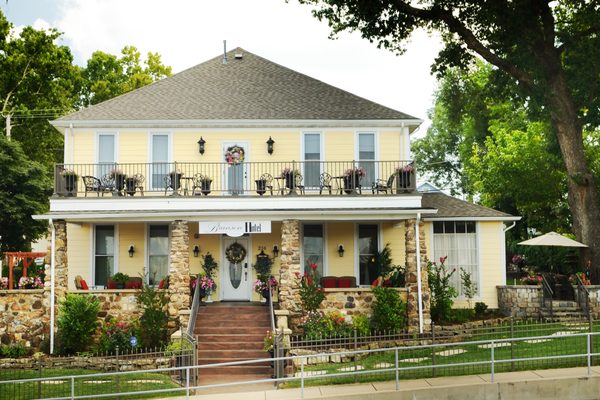 The Branson Hotel by null