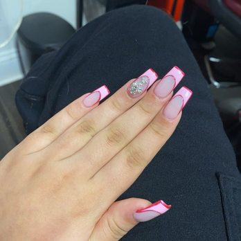 T & T Nails - Nail Salons Near Me - Waltham, Massachusetts T & T Nails - Nail Salons Near Me - Waltham, Massachusetts