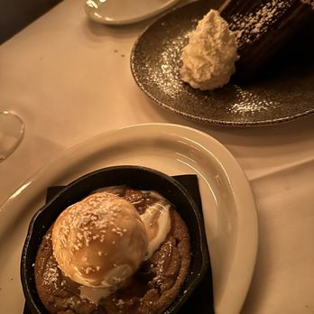 Bowery Meat Company - Chocolate Chip cookie and chocolate cake - Steakhouses Near Me - New York, New York