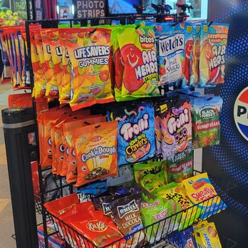 Regal Edwards Eastvale Gateway - Snacks - Cinema Near Me - Eastvale, California Regal Edwards Eastvale Gateway - Snacks - Cinema Near Me - Eastvale, California