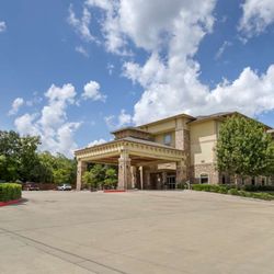Best Western Plus Goliad Inn & Suites - Exterior