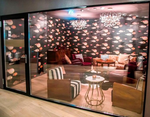 GUSTAV Restaurant & Bar by null