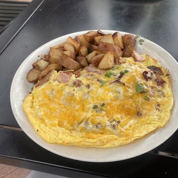 Stacks Pancake House - Meat Lovers Omelette! - Breakfast & Brunch Near Me - Irvine, California Stacks Pancake House - Meat Lovers Omelette! - Breakfast & Brunch Near Me - Irvine, California