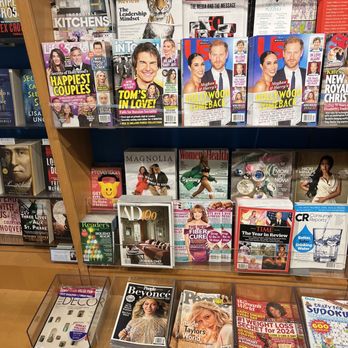 CNBC Convenience Store - Magazines - Convenience Stores Near Me - Windsor Locks, Connecticut