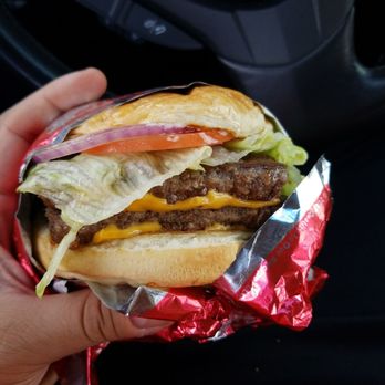 Wendy's - Burgers Near Me - Elmwood Park, New Jersey Wendy's - Burgers Near Me - Elmwood Park, New Jersey