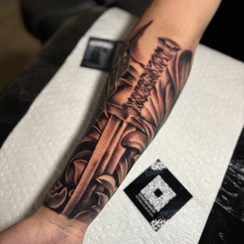 Renaissance Ink - Tattoo Near Me - Victoria, Texas Renaissance Ink - Tattoo Near Me - Victoria, Texas
