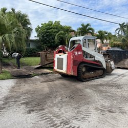 XS Trash - Bobcat Service for land clearing and excavating