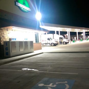 Panola Pines Plaza - Bays for truckers - Gas Stations Near Me - Carthage, Texas Panola Pines Plaza - Bays for truckers - Gas Stations Near Me - Carthage, Texas