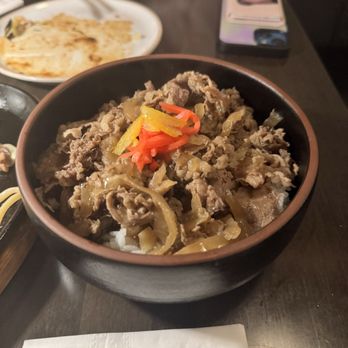 Waikiki Shokudo - Izakaya Near Me - Honolulu, Hawaii