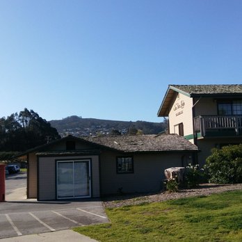 Sea Pines Golf Resort - Hope it doesnt rain might get wet in that building - Resorts Near Me - Los Osos, California