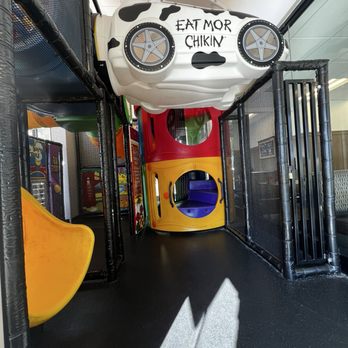 Chick-fil-A - Play place - Fast Food Near Me - Brandon, Florida