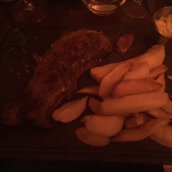 La Poule au Pot - Steak with the biggest steak fries I've had - French Near Me - Paris, 75 La Poule au Pot - Steak with the biggest steak fries I've had - French Near Me - Paris, 75