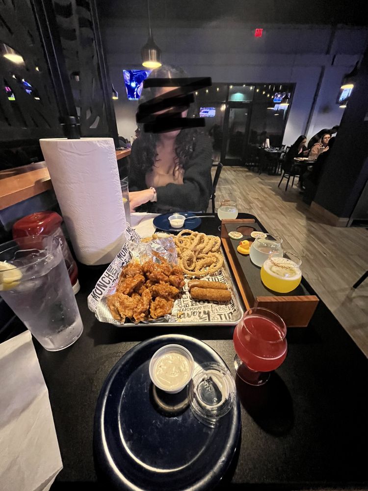 BIRDIES WINGS AND BAR 23 Photos 7514 S Padre Island Dr, Corpus Christi, Texas Chicken