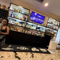 Mocity Comedy Lounge